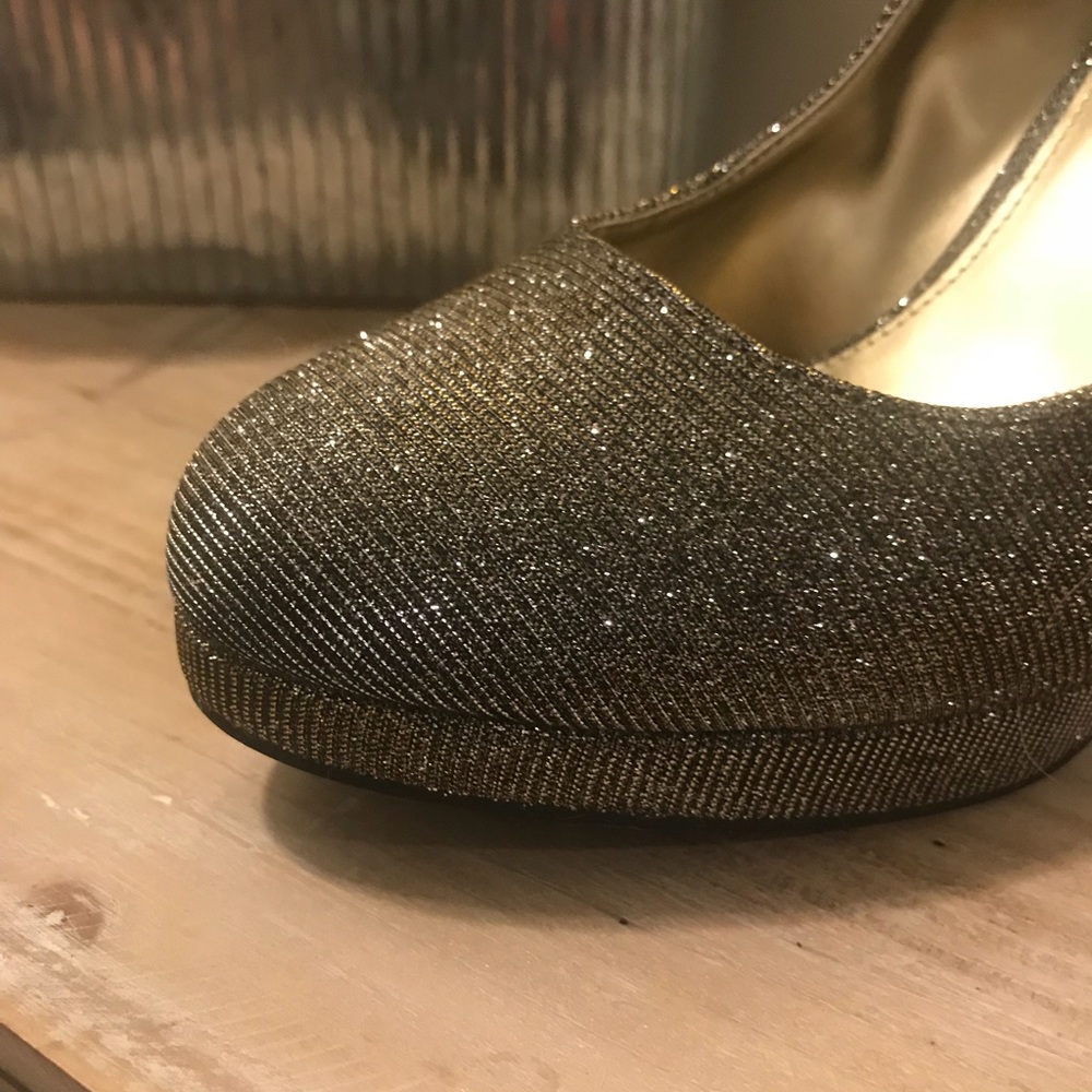 HP 🎉🎊🎉🎊🎉🎊Fioni Night Sexy Heels 🌸👠🌸 - Picture 2 of 5